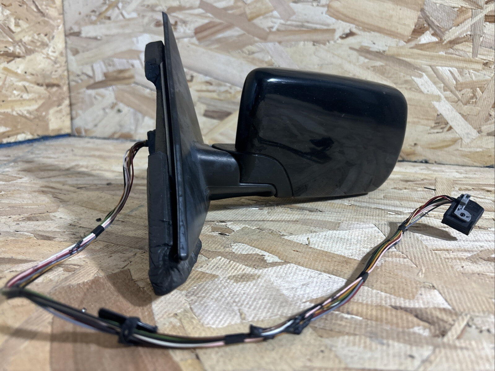 2001-2003 BMW 525iA Right Door Mirror Power Memory E10117352 OEM