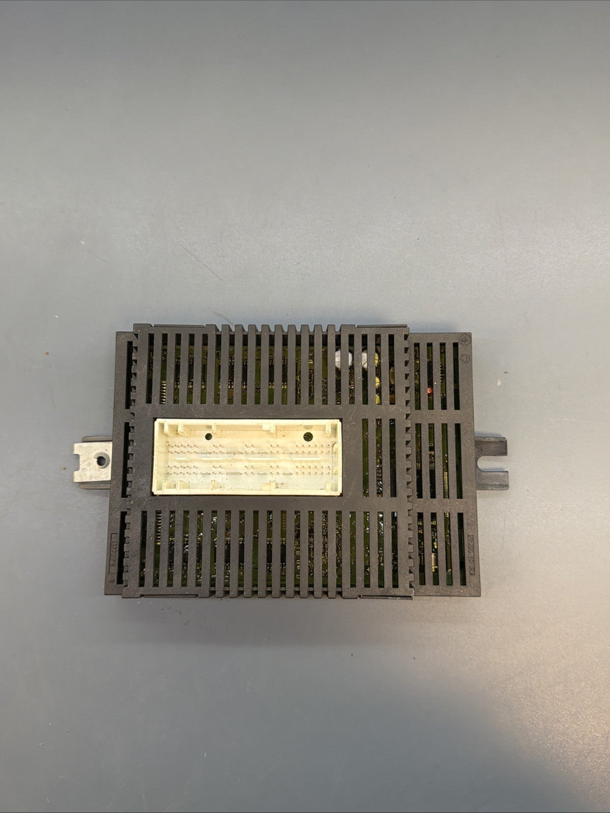 BMW 5/7 Series E60 E65 Light Control Unit Module LEAR LM E6X MIT AHL 6983539