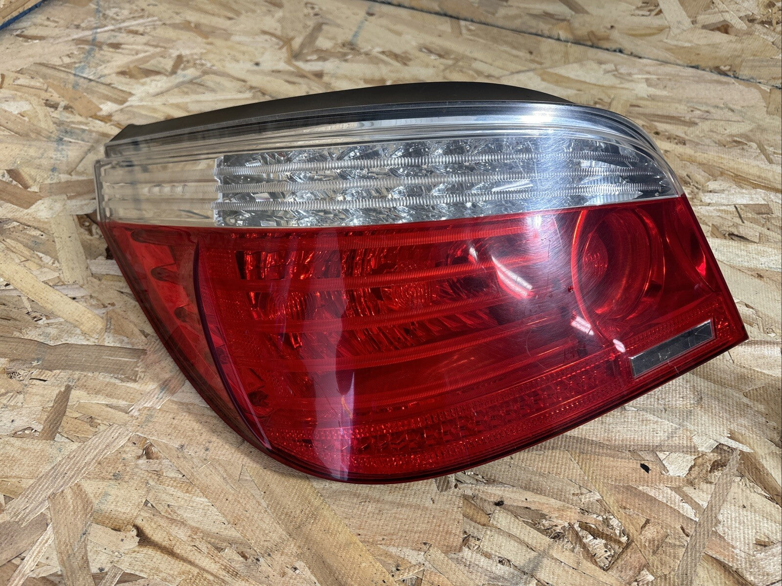 07-09 BMW 535xi E60 5 Series Rear Left Side Tail Brake Light Lamp 7180515 OEM