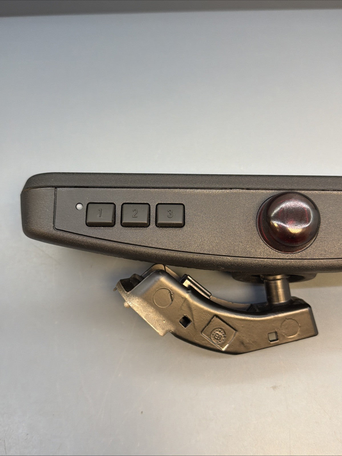 2004–2010 BMW E60 E61 E65 E66 AUTO‑DIM REAR VIEW MIRROR HOMELINK OEM 7028444