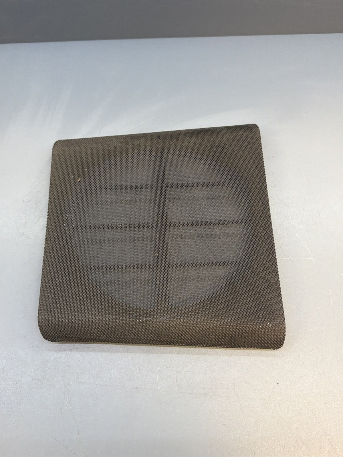 98-02 BMW E36/7 Z3 ROADSTER REAR CENTER CONSOLE SUBWOOFER SPEAKER COVER 8398959