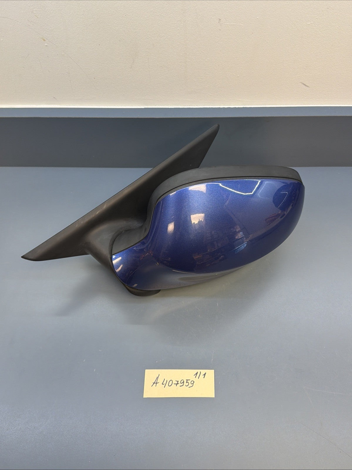 BMW 09-11 335xi E90 Right Mirror RH Power Fold LCI 7182695 RH OEM Blue