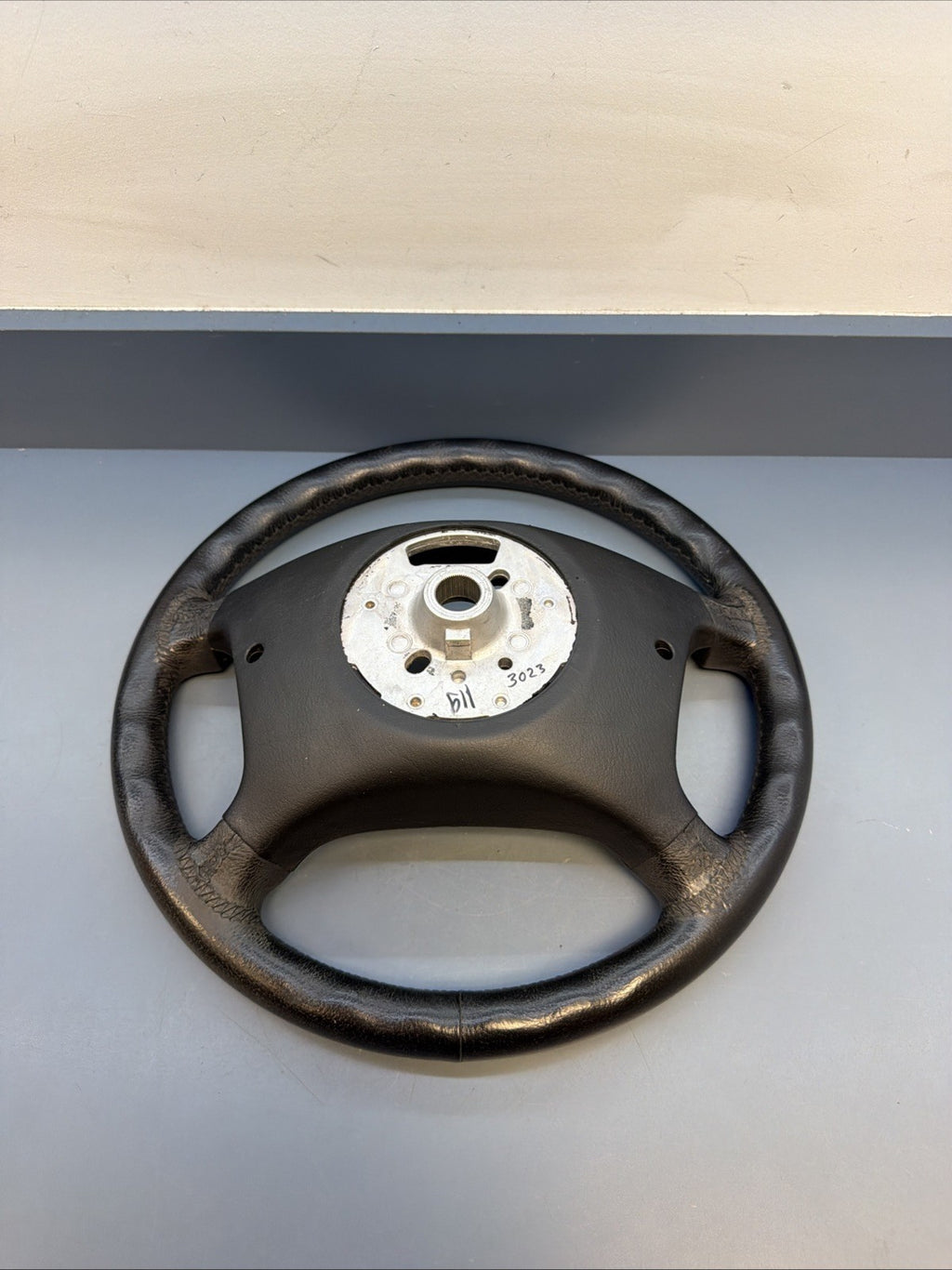 99-06 BMW OEM 330XI STEERING WHEEL W/O CONTROL SWITCHES LEATHER BLACK 6753947