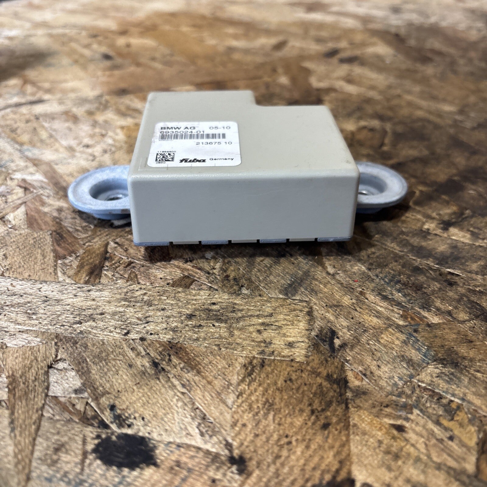 2011 BMW 135i Backup Antenna Module 6935024 E88