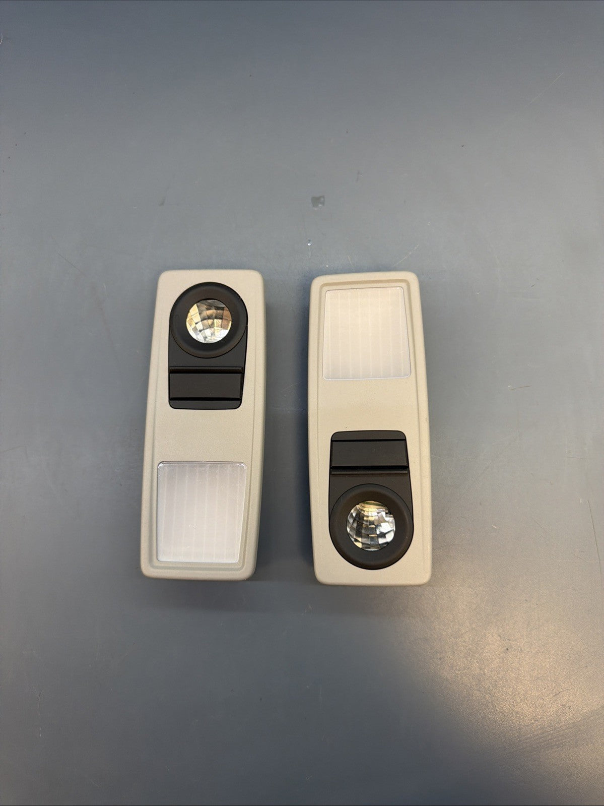 BMW E84 X1 12-15 Rear RT & LT Side Roof Interior Reading Light 9215612 9215611