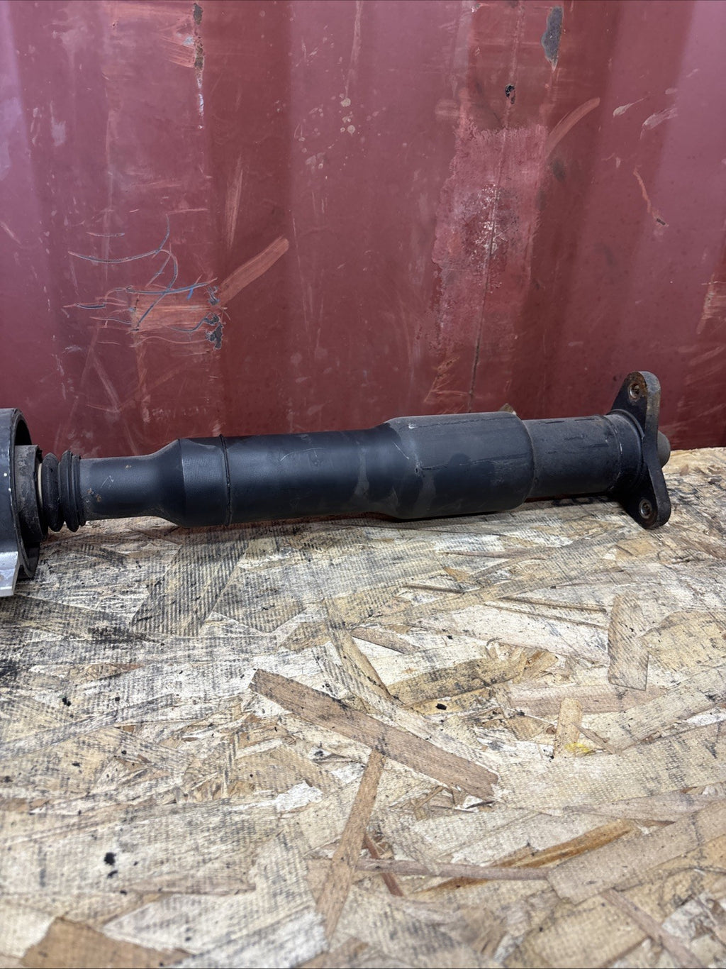 OEM Rear Drive Shaft Prop Drive Shaft For BMW 3 SERIES E90 2610 7527376 AWD