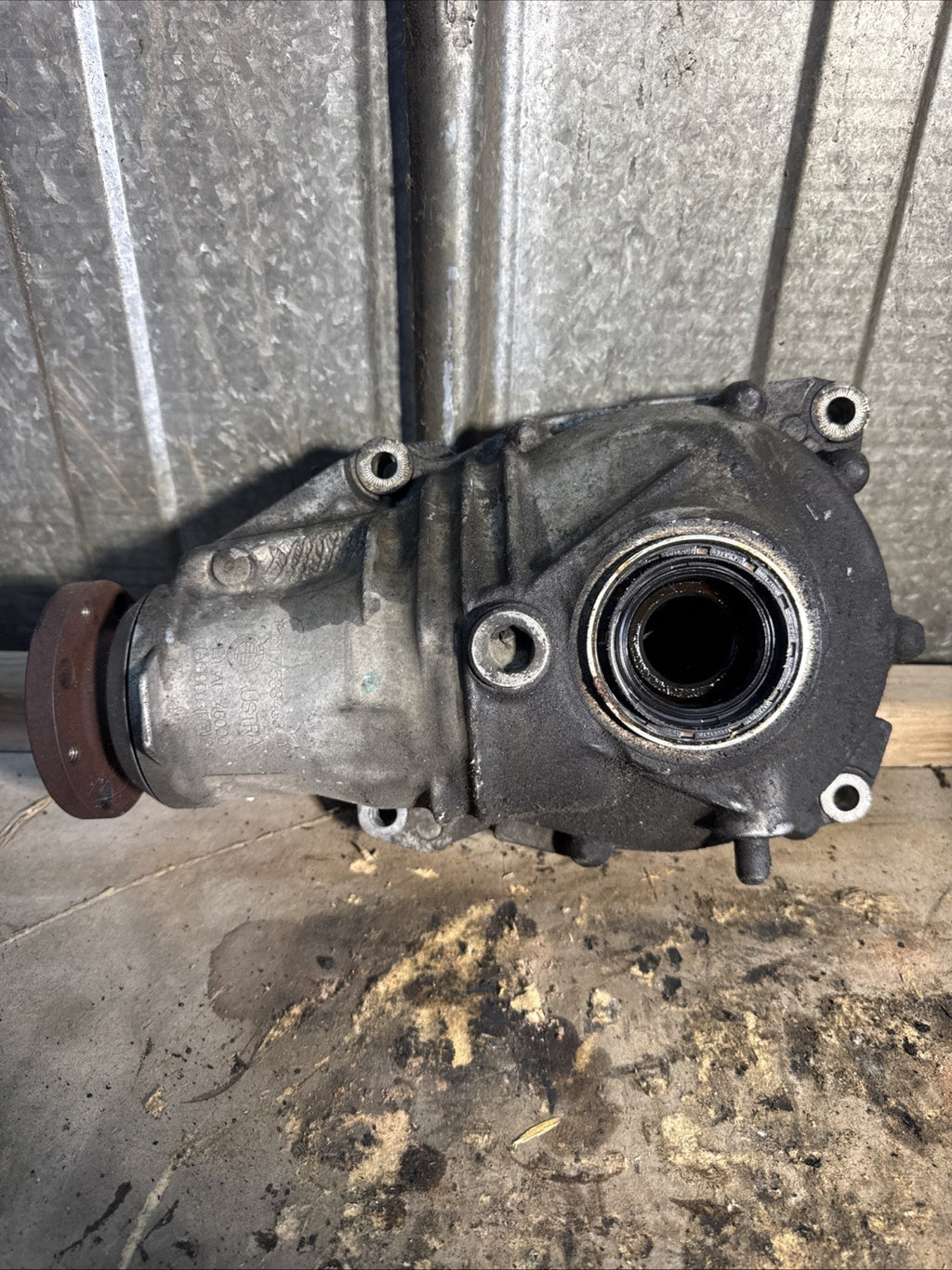 Front Differential Carrier Final Drive 3.46 AWD Diff OEM BMW E60 535Xi 7533435
