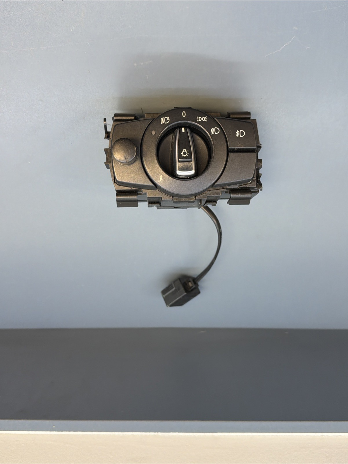 BMW E82 E88 E90 E91 E84 X1 335I XDRIVE 328I HEADLIGHT SWITCH UNIT 9169398