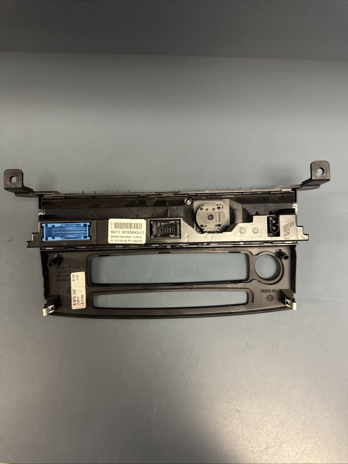 07-10 BMW E60 530i 528i 550i A/C HEAT CLIMATE CONTROL UNIT PANEL OEM 9155643