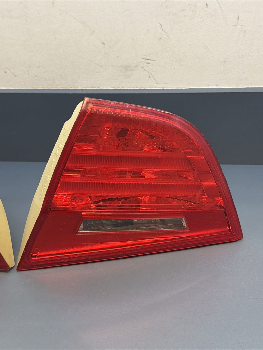 09-11 BMW E90 SEDAN LCI Rear Left Right Inner Tail Light Set OEM 7154155 7154156