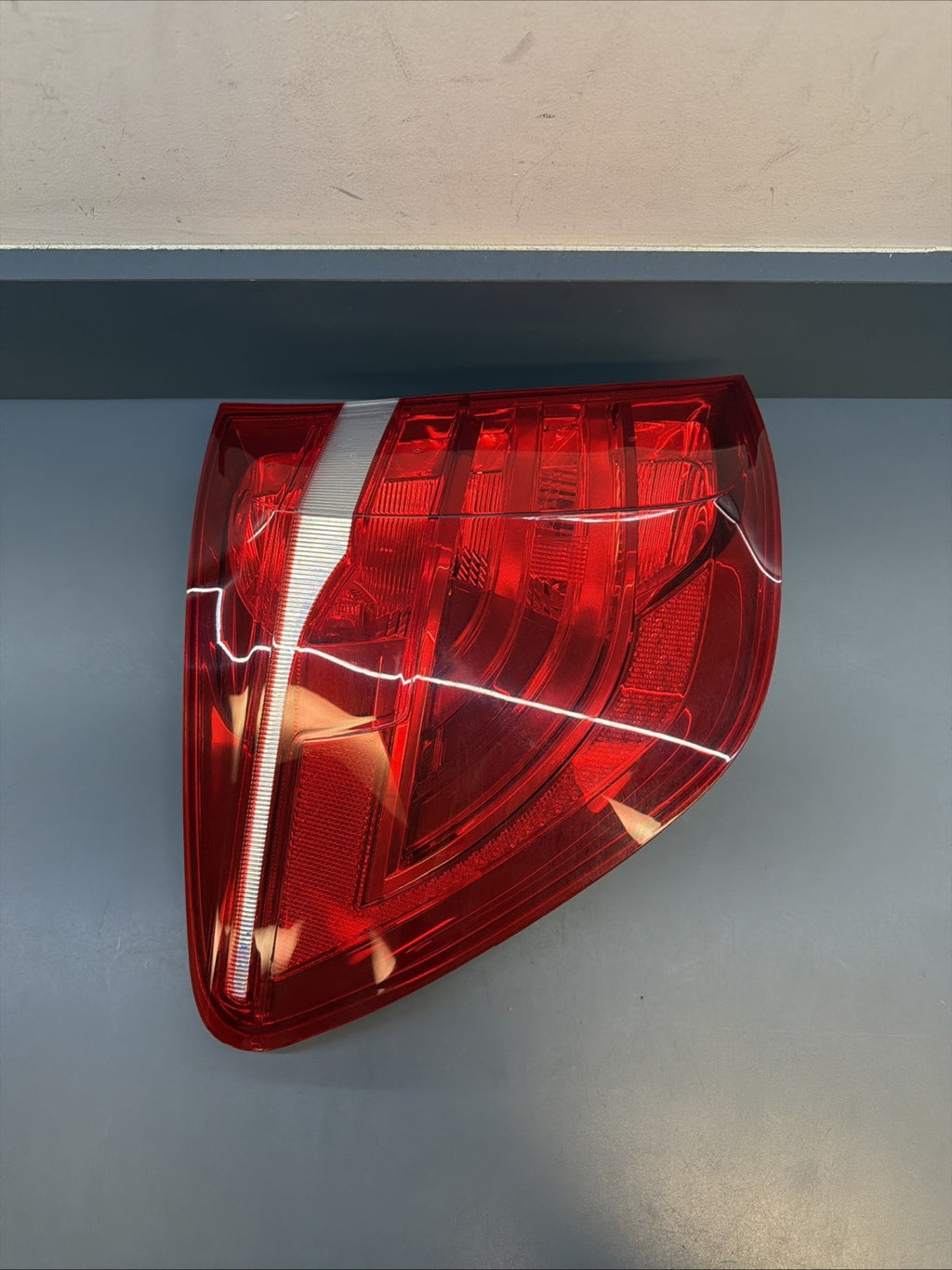 11-17 BMW X3 F25 Rear Left Driver LH Side Outer Tail Light Lamp OEM 7220241