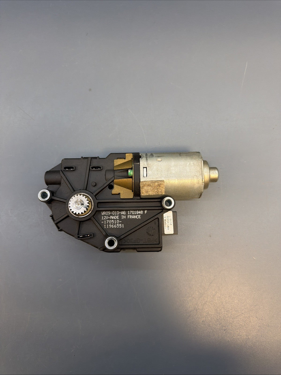05-13 BMW E63 E82 E90 E92 SUNROOF MOON ROOF MOTOR UNIT 6922257 OEM