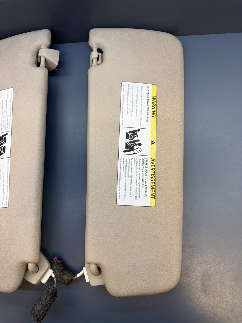 2013 BMW F10 Left And Right Driver Passenger Sun Visor Set OEM 6905983 BEIGE