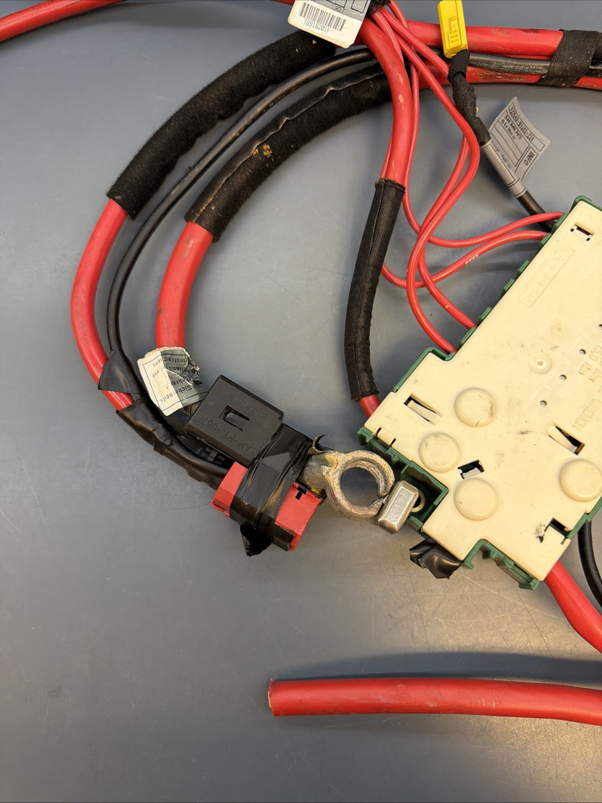 2001-2006 BMW X5 BATTERY CABLE VOLTAGE REGULATOR OEM W CABLE 6906911
