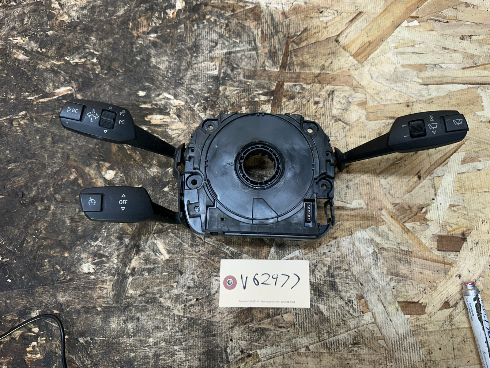 BMW 2006-2012 E90 E9X STEERING WHEEL SWITCH CLUSTER + ANGLE SENSOR OEM 6965290