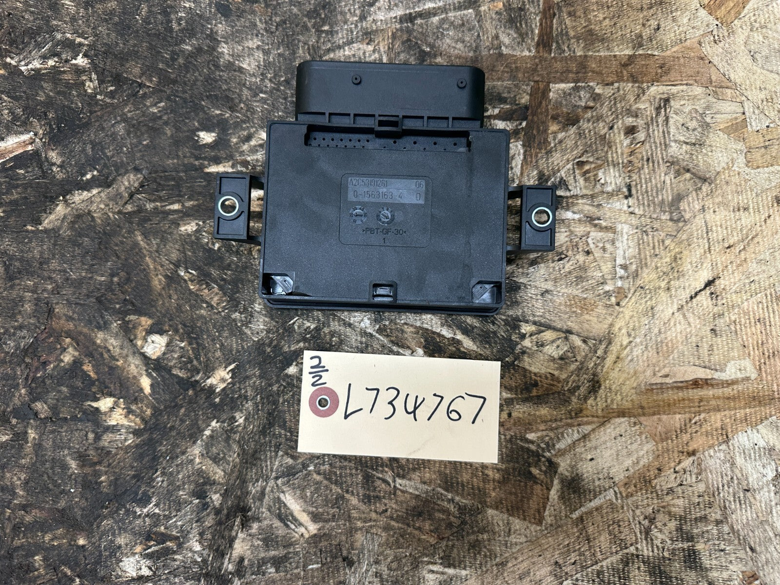 BMW 2011-2017 F25 X3 PARKING BRAKE CONTROL MODULE OEM 32620249