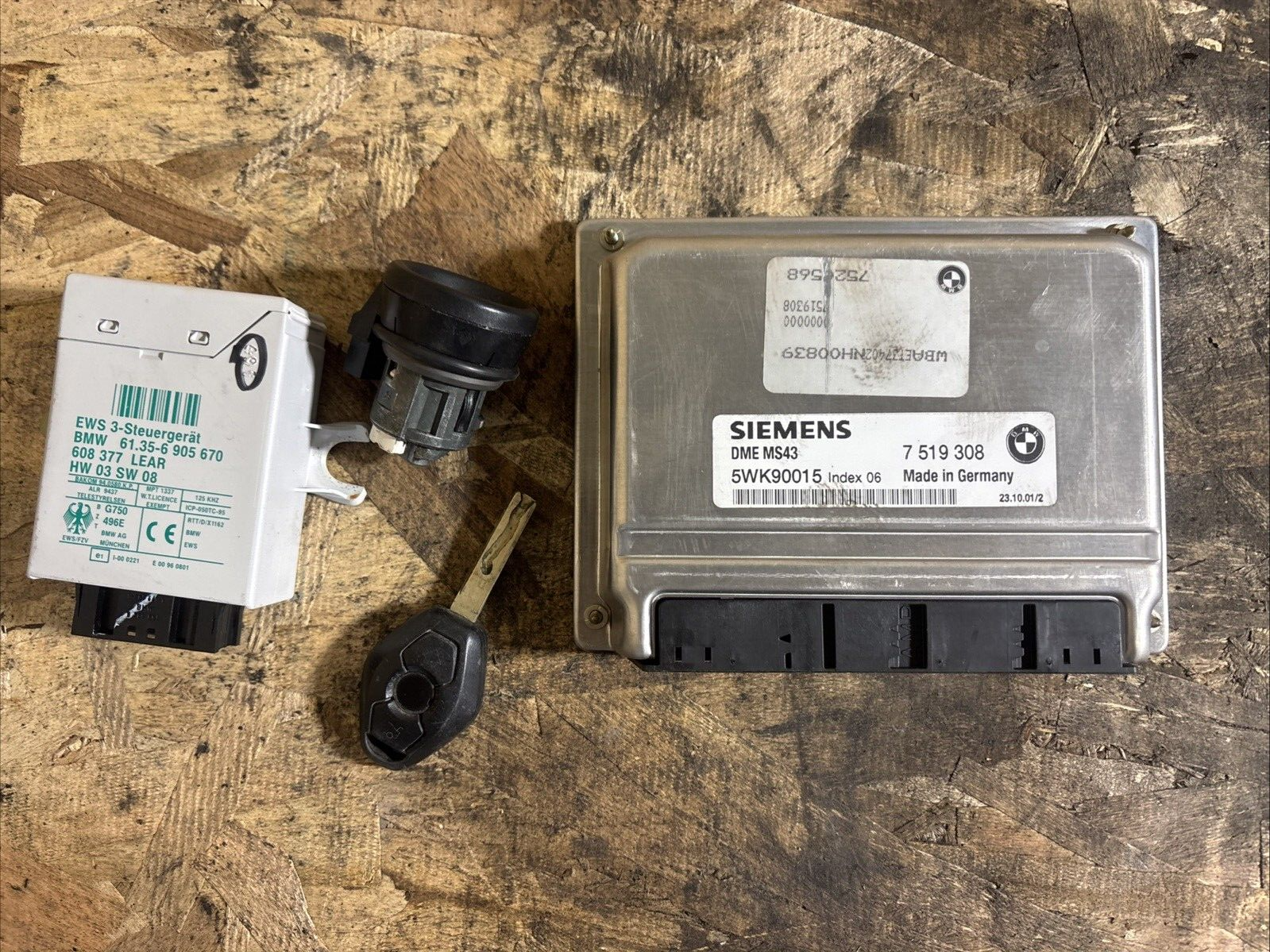 BMW E46 E39 E53 3 5 X5 2.5i M54 ENGINE DME MS43 EWS3 IGNITION KEY ECU SET OEM