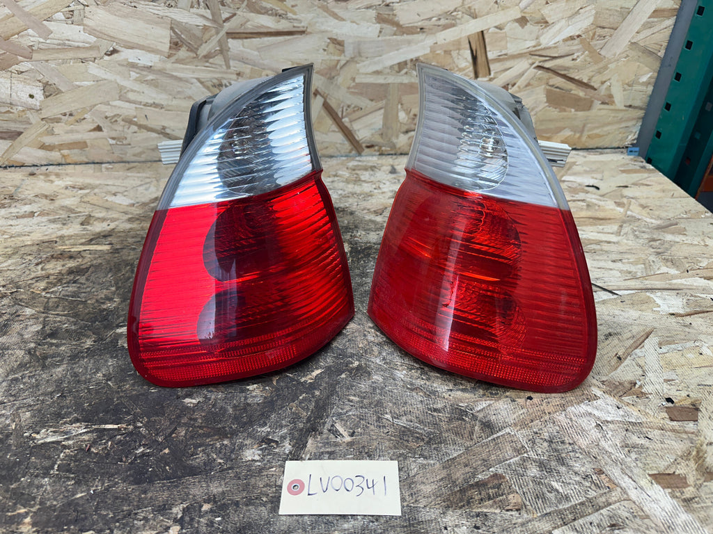 BMW 98-06 E53 X5 OUTER REAR LEFT+RIGHT TAIL LIGHT SET 2 PC OEM 7164473+7164474
