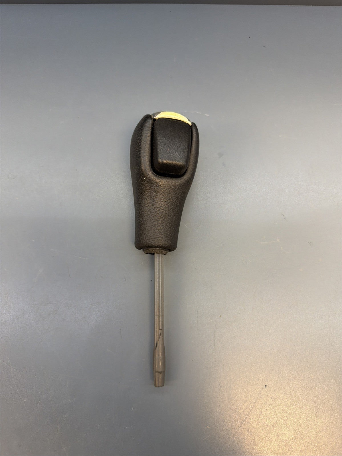 04-10 BMW X3 E83 Gear Shift Shifter Knob Auto Trans OEM 7537992