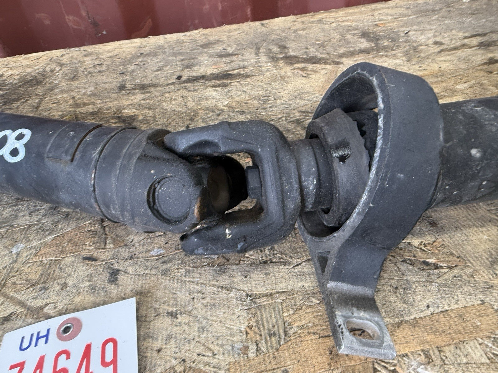 2008 535XI E60 REAR DRIVESHAFT  74649 7573493 "NOTE"