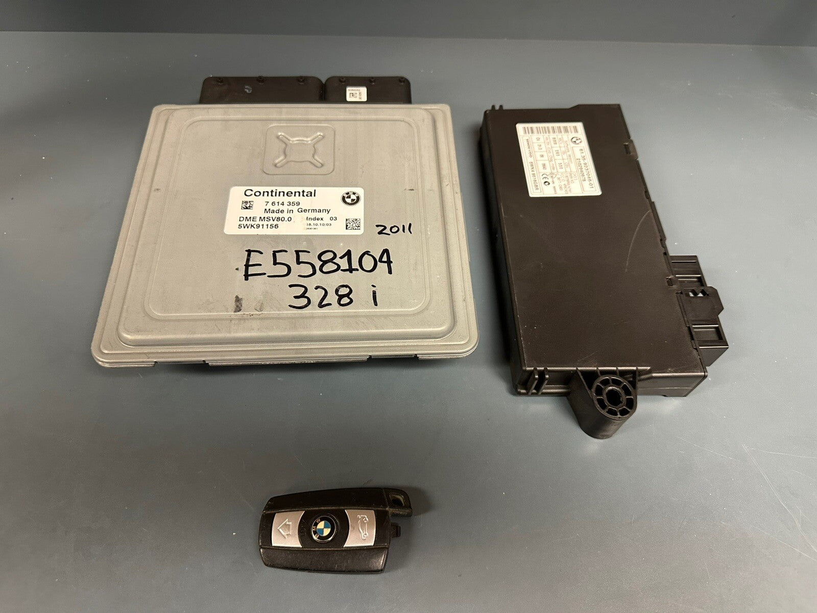 BMW 328I 128I E90 E92 E93 E82 N52 ENGINE ECU SET DME MSV80 CAS3 KEY SET 7614359