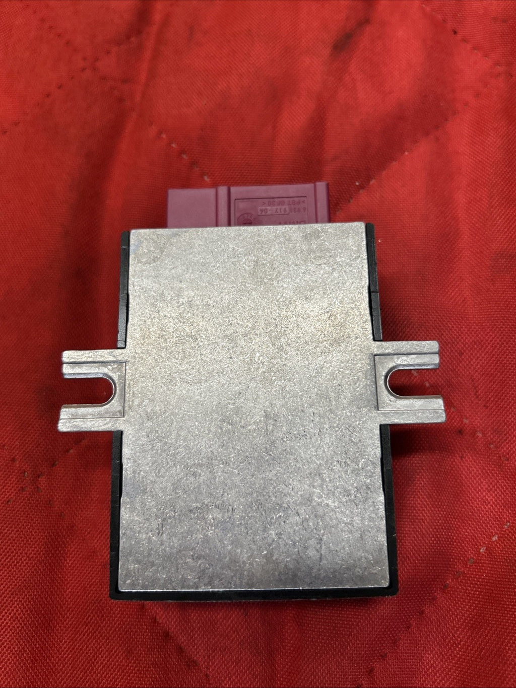 BMW 2006-2013 E60 E70 E82 E90 E92 EKPM2 FUEL PUMP CONTROL MODULE OEM 7180426