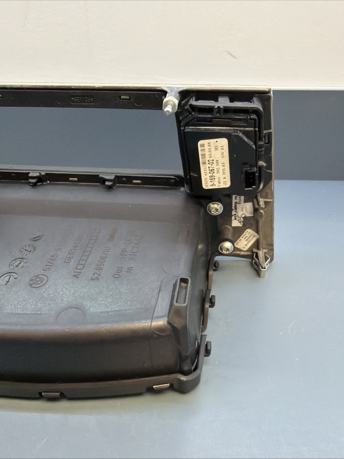 BMW 5 Series E60 E61 Central Console Storage Tray Black Trim Panel OEM 9139391