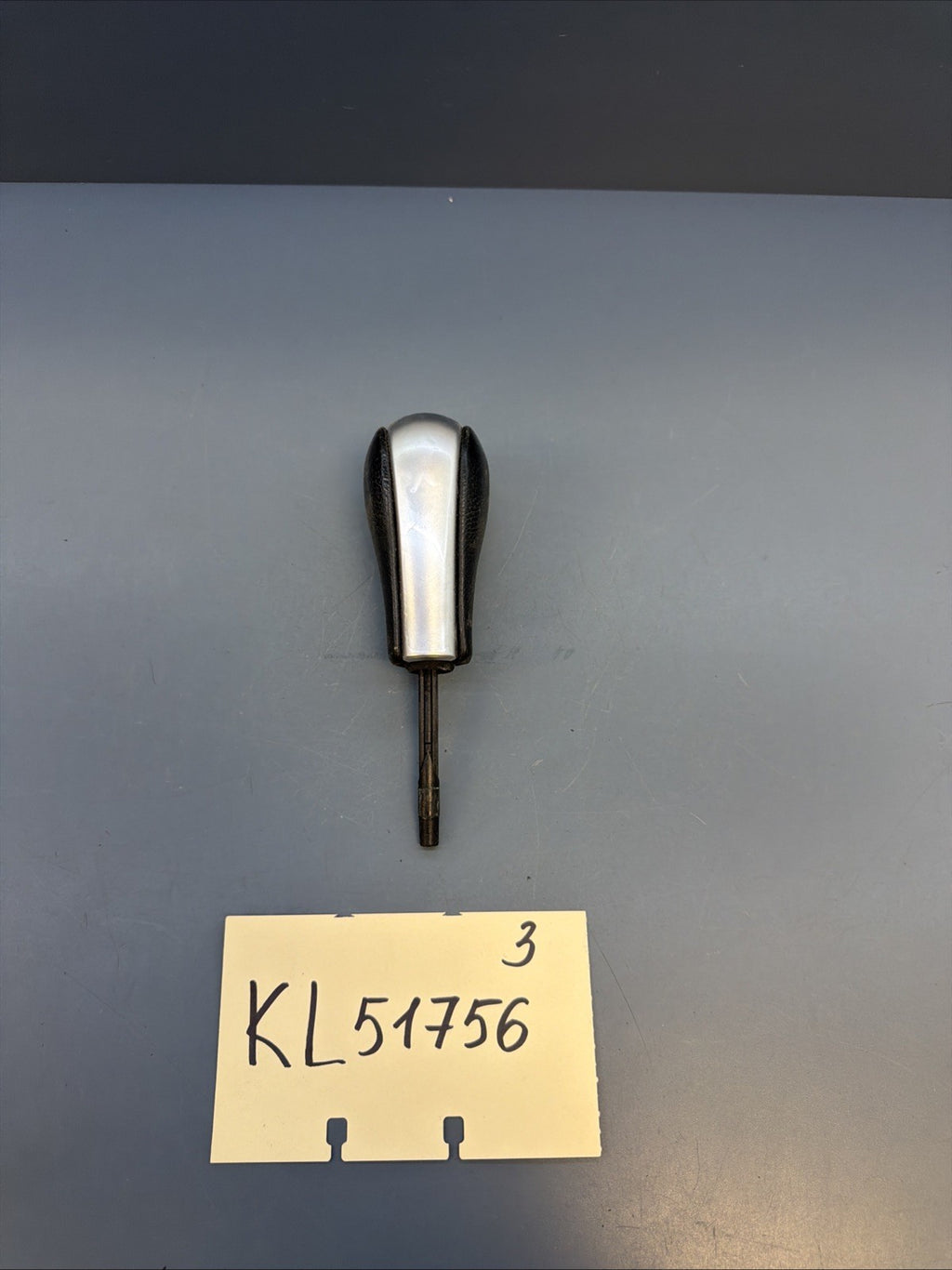 2006-2013 BMW E90 E92 328I 335I AUTOMATIC GEAR SHIFT KNOB SHIFTER OEM *NOTE*
