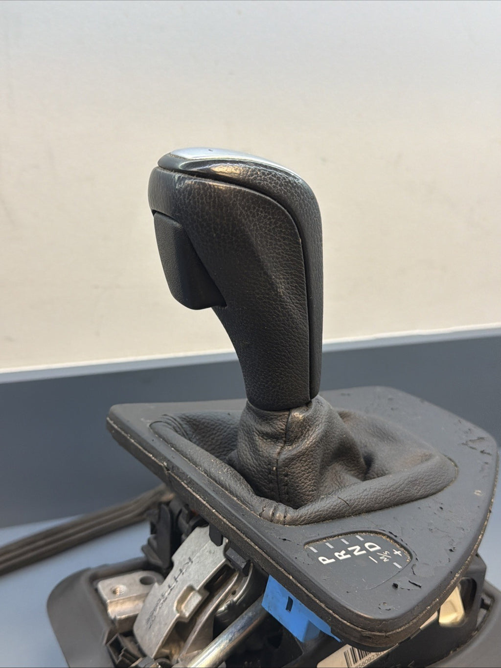 2007-2013 BMW E92 E90 3-Series 328 335 Automatic Transmission Shifter 7580923