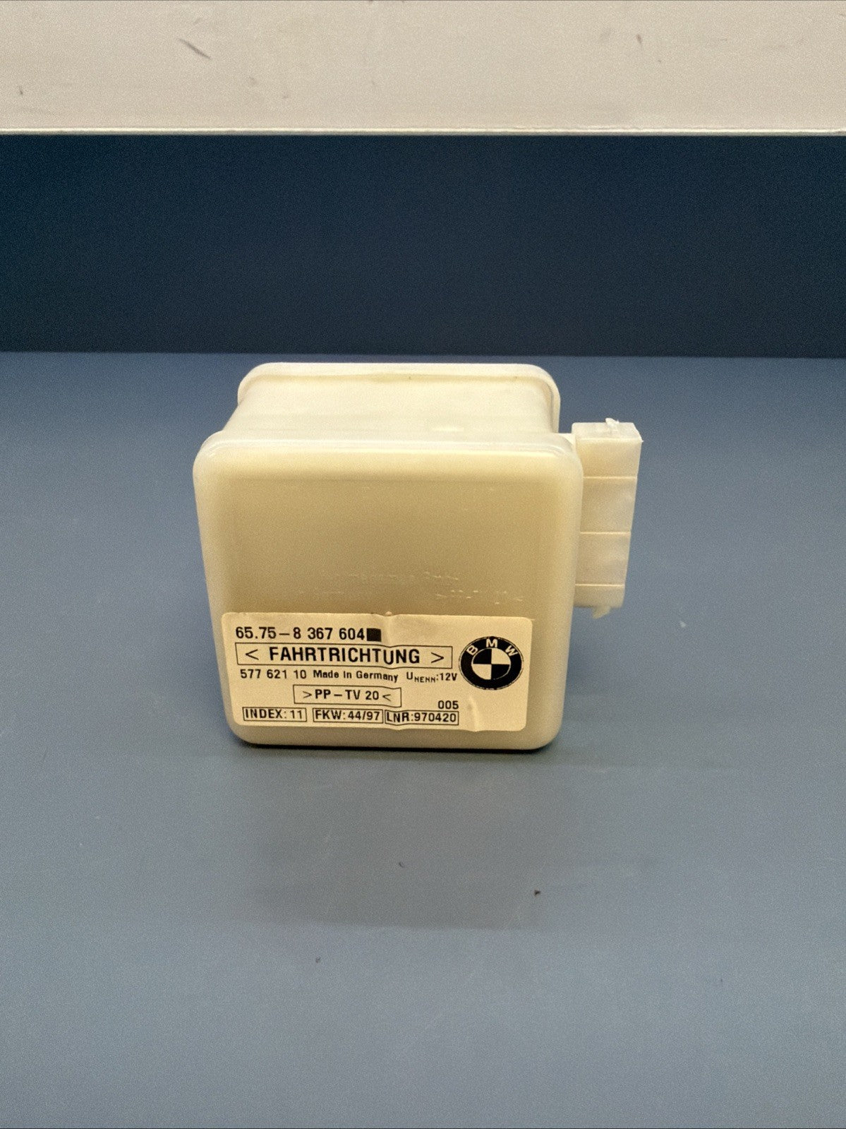 97-03 BMW E46 E39 SECURITY INCLINATION INDICATOR SENSOR MODULE OEM 8386932