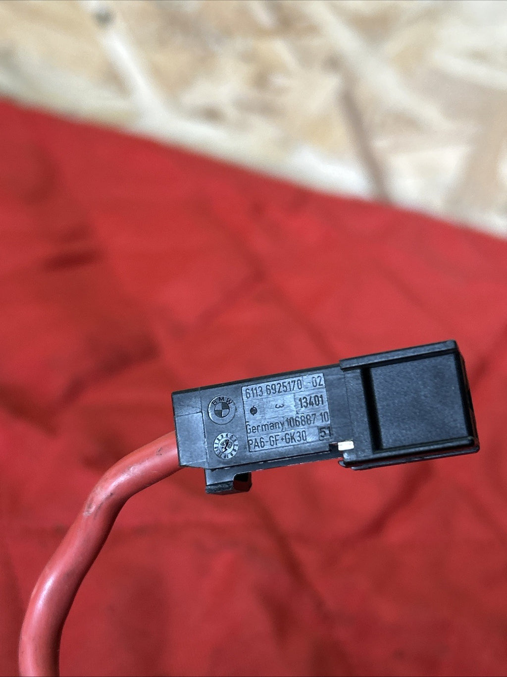 06-13 BMW E90 E91 E92 E93 BATTERY POSITIVE CABLE PLUS POLE LEAD WIRE 6938504 OEM