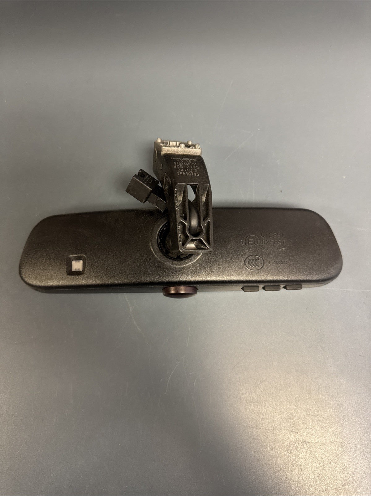 2007 - 2013 BMW X5 E70 Interior Rear View Mirror E11025891; 9192335 OEM .