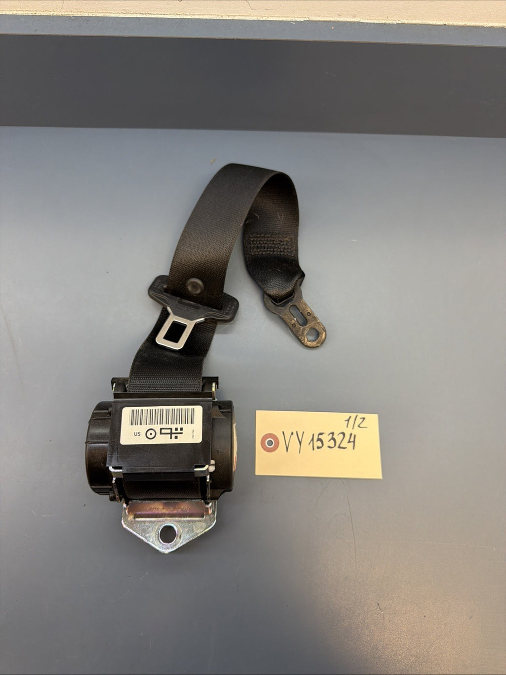 OEM Rear Right Or Left Seatbelt FOR 2012 2013 2014 2015 BMW X1 E84 608201000D