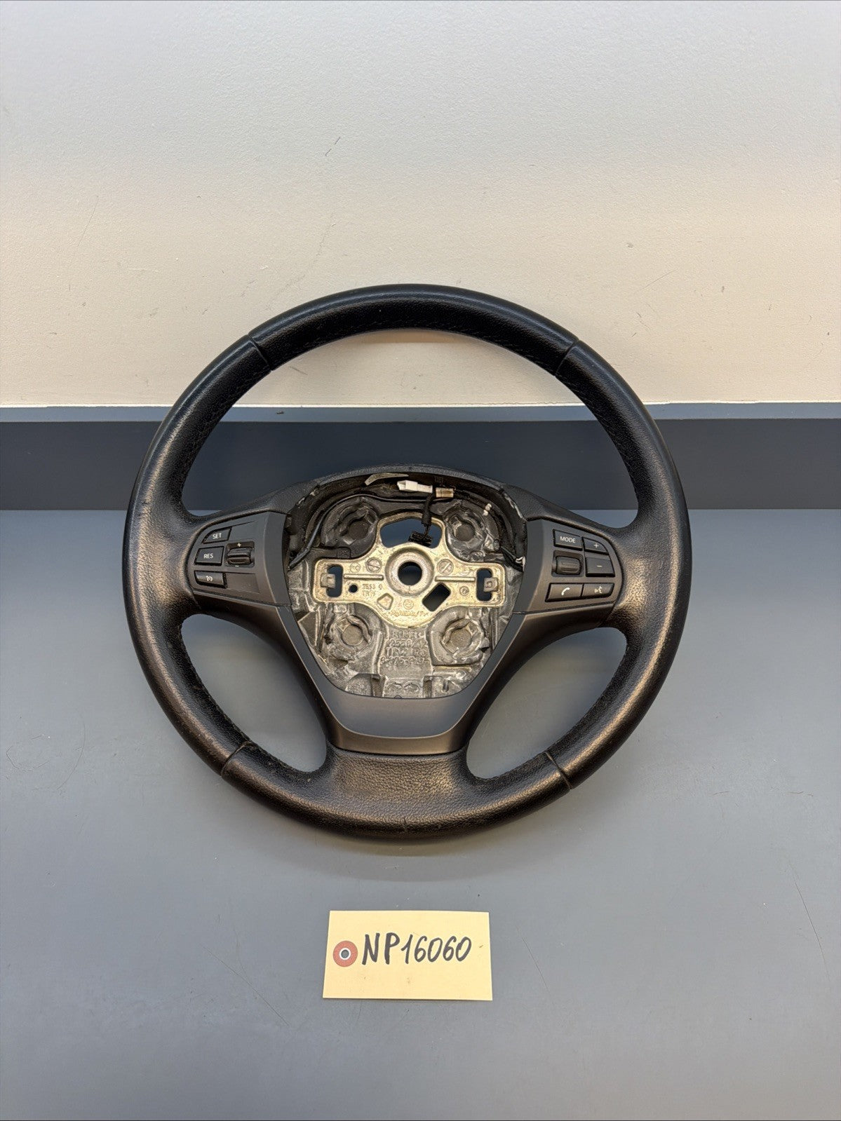 2012-2016 BMW 3 SERIES F30 STEERING WHEEL LEATHER STEERING WHEEL OEM 6255818