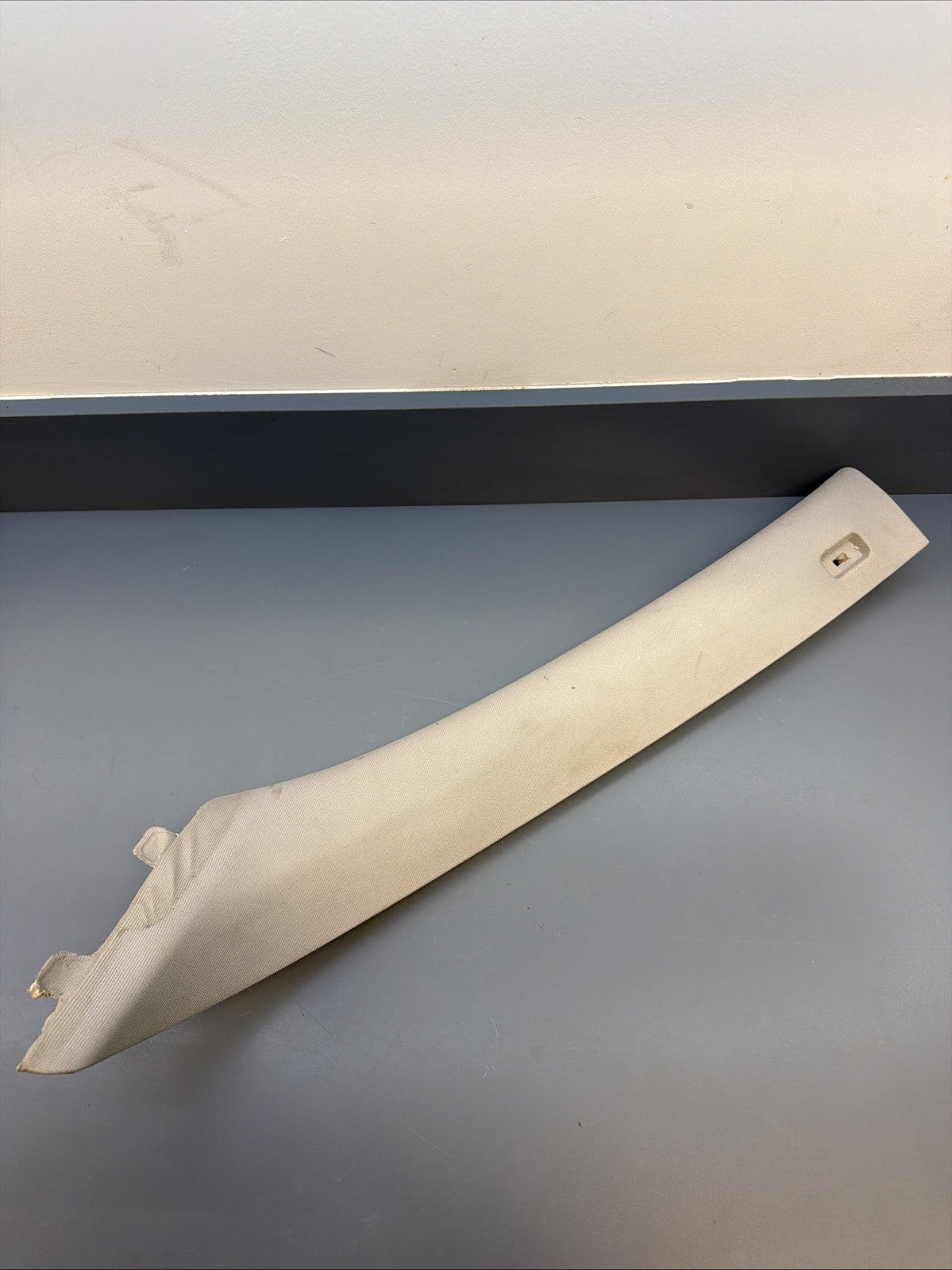 07-1 BMW 335xi 328xi E90 E91 Sedan Front Left A Pillar Cover Trim Gray 7058331