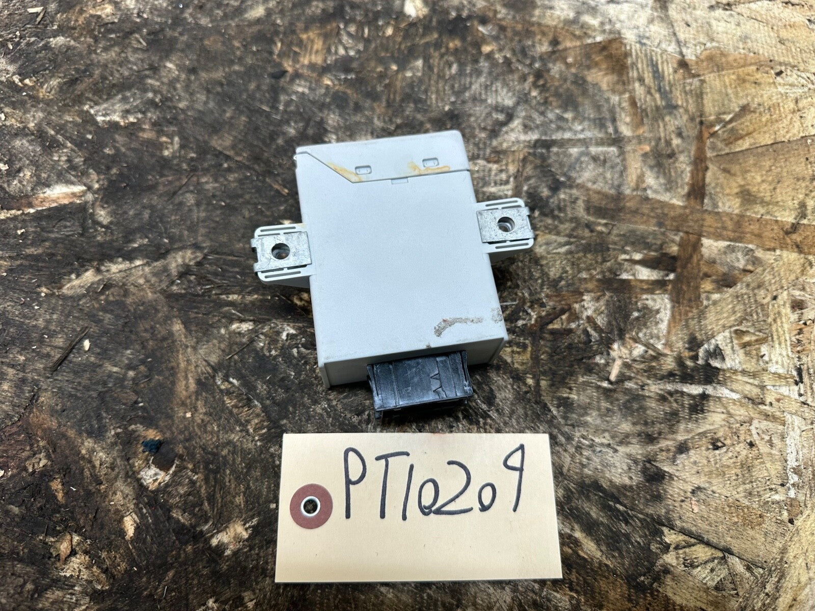 BMW E90 2006-2012 DYNAMIC CRUISE CONTROL MODULE OEM 6774206