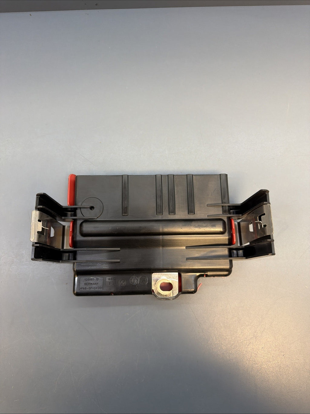 BMW X1 E81 E82 E84 E87 E88 E90 E91 E92 Power Distribution Box Fuse Unit 6942912