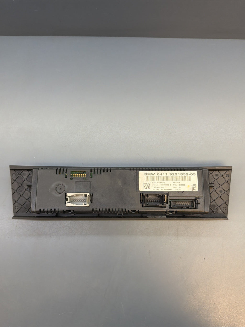 BMW E90 E92 328i 335i Air Conditioning AC A/C Climate Control Switch OEM 9221852