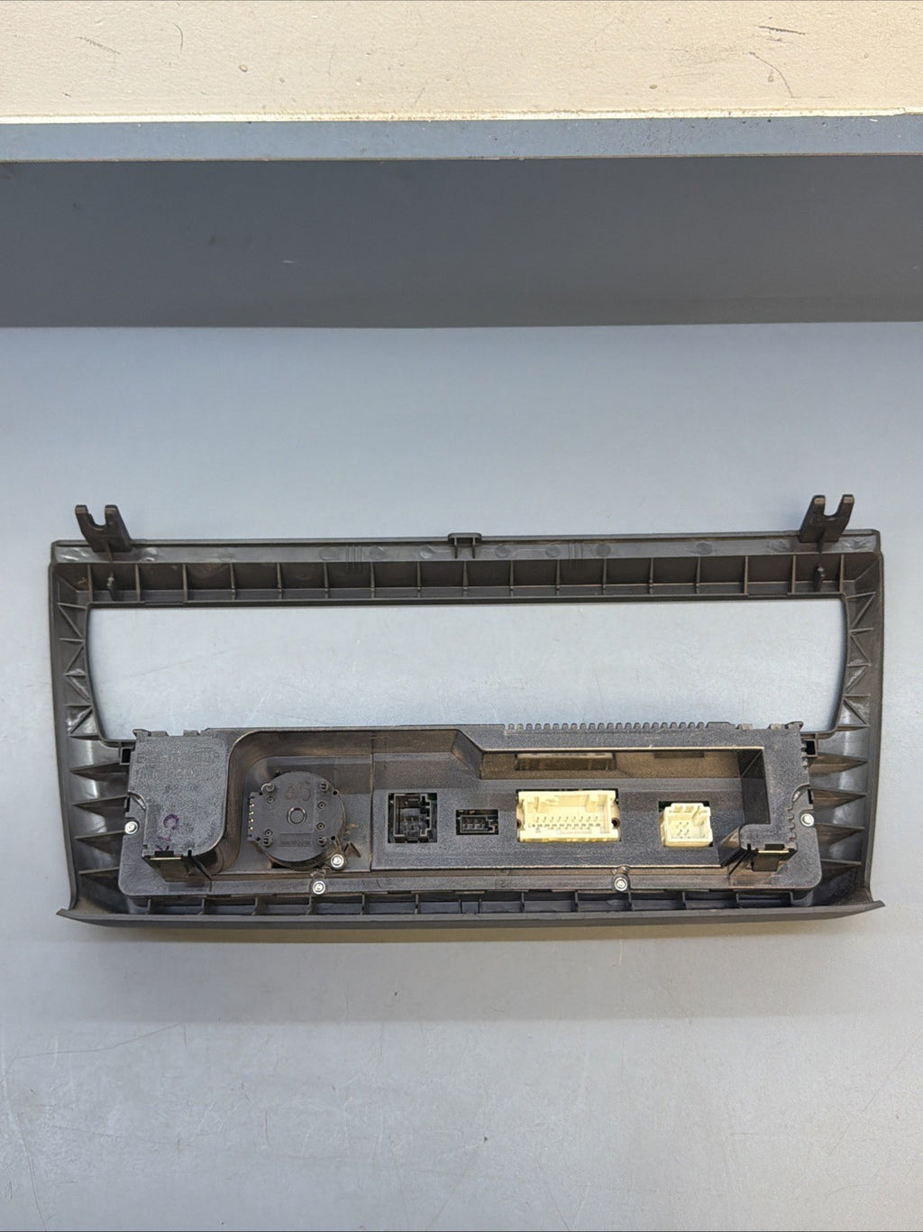 BMW 2003-2010 E83 X3 AC HEATER CLIMATE CONTROL PANEL TRIM BLACK OEM 3443981