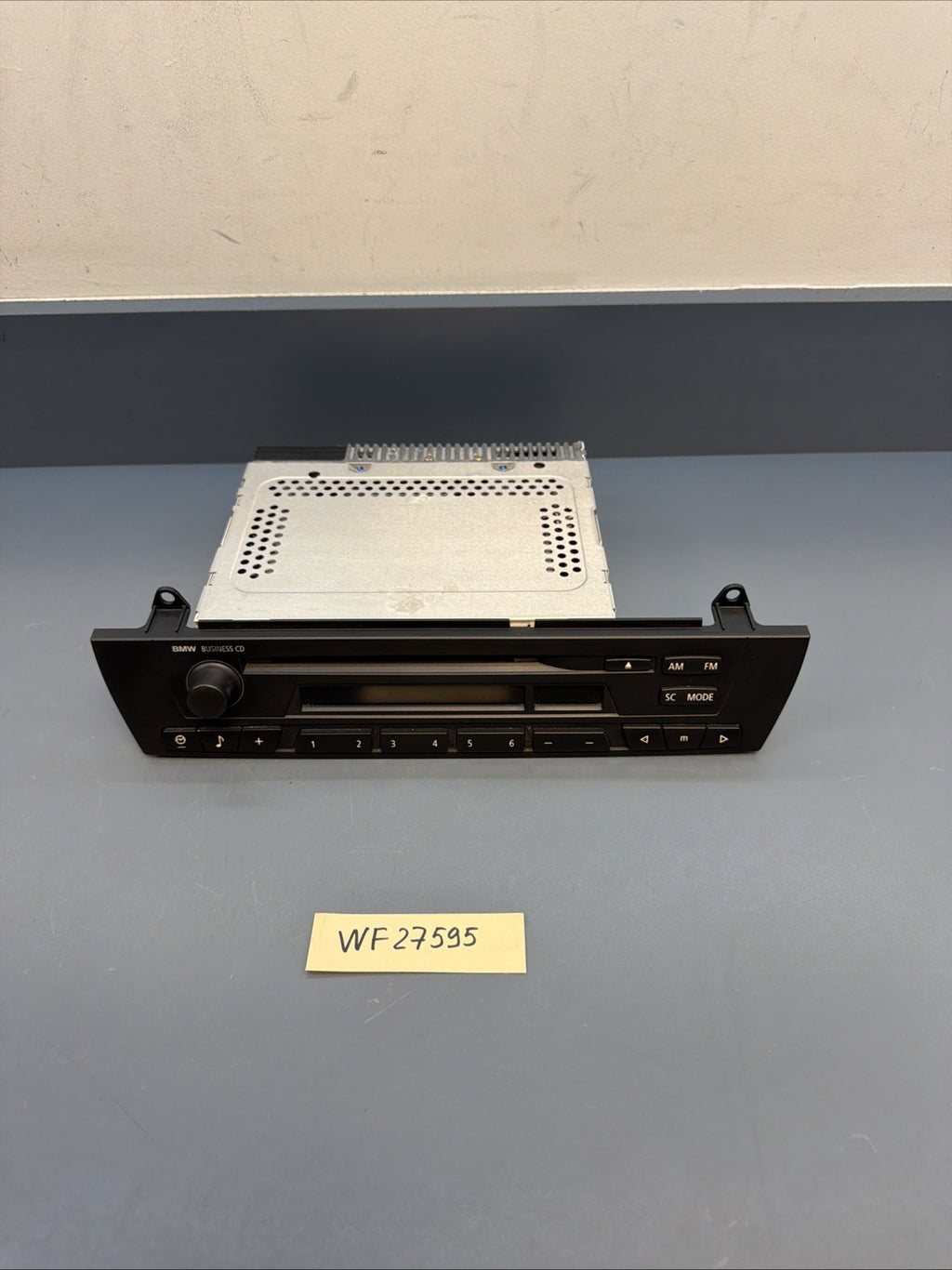 2004-2010 BMW X3 E83 - Radio Stereo Head Unit CD Player OEM 6976888