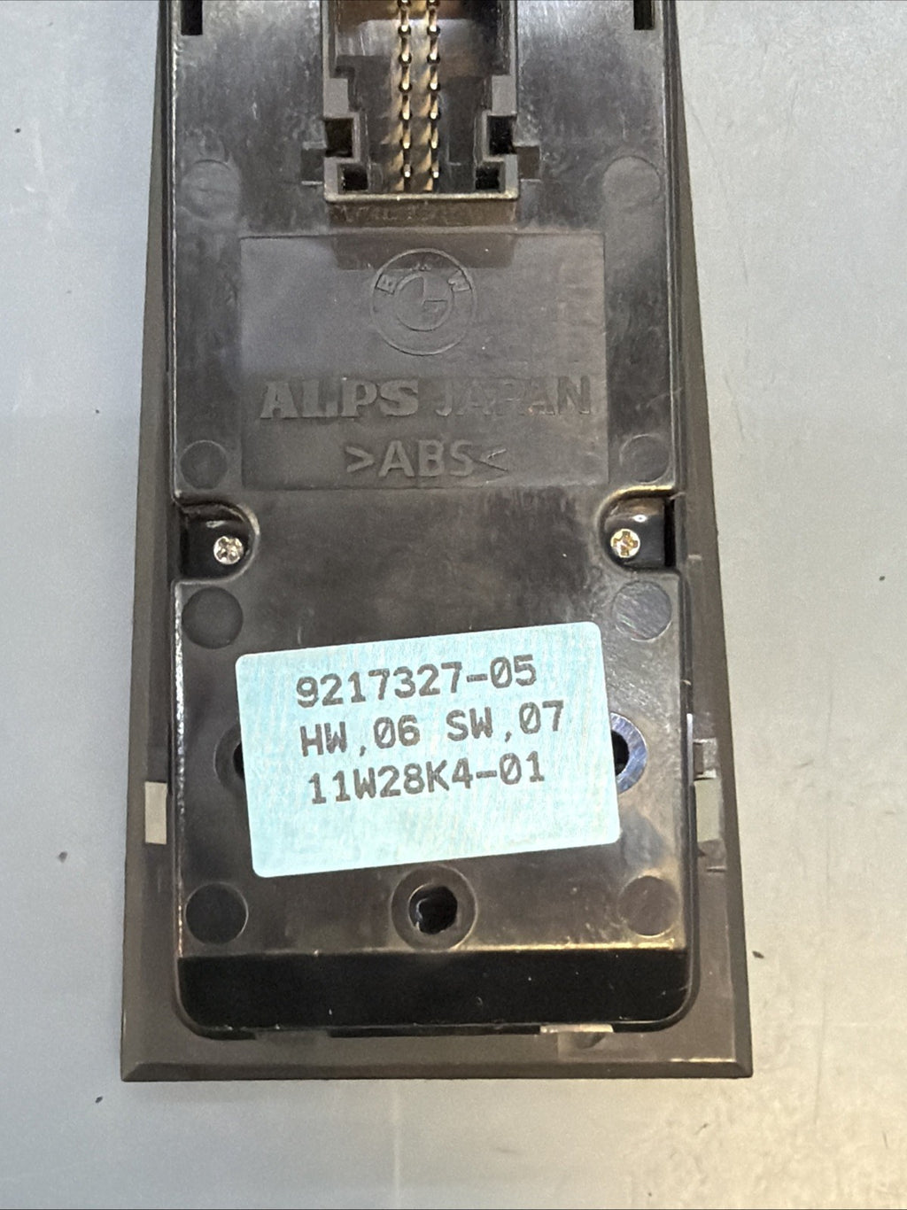 2006-12 BMW E90 328i LEFT SIDE DOOR SWITCH OEM 9217327