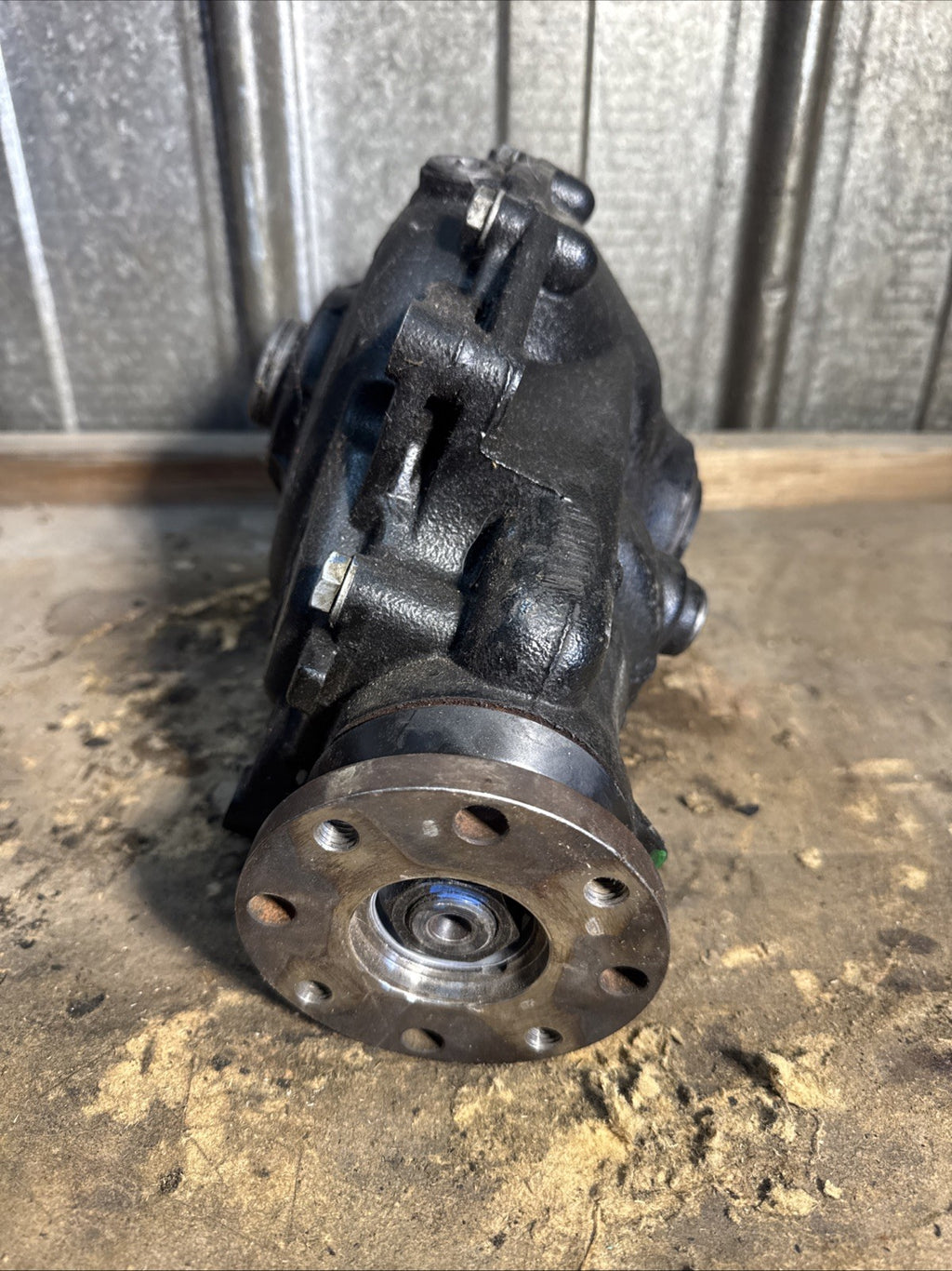 Front Differential Carrier Final Drive 4.44 AUTO Diff OEM BMW X3i E83 7540634