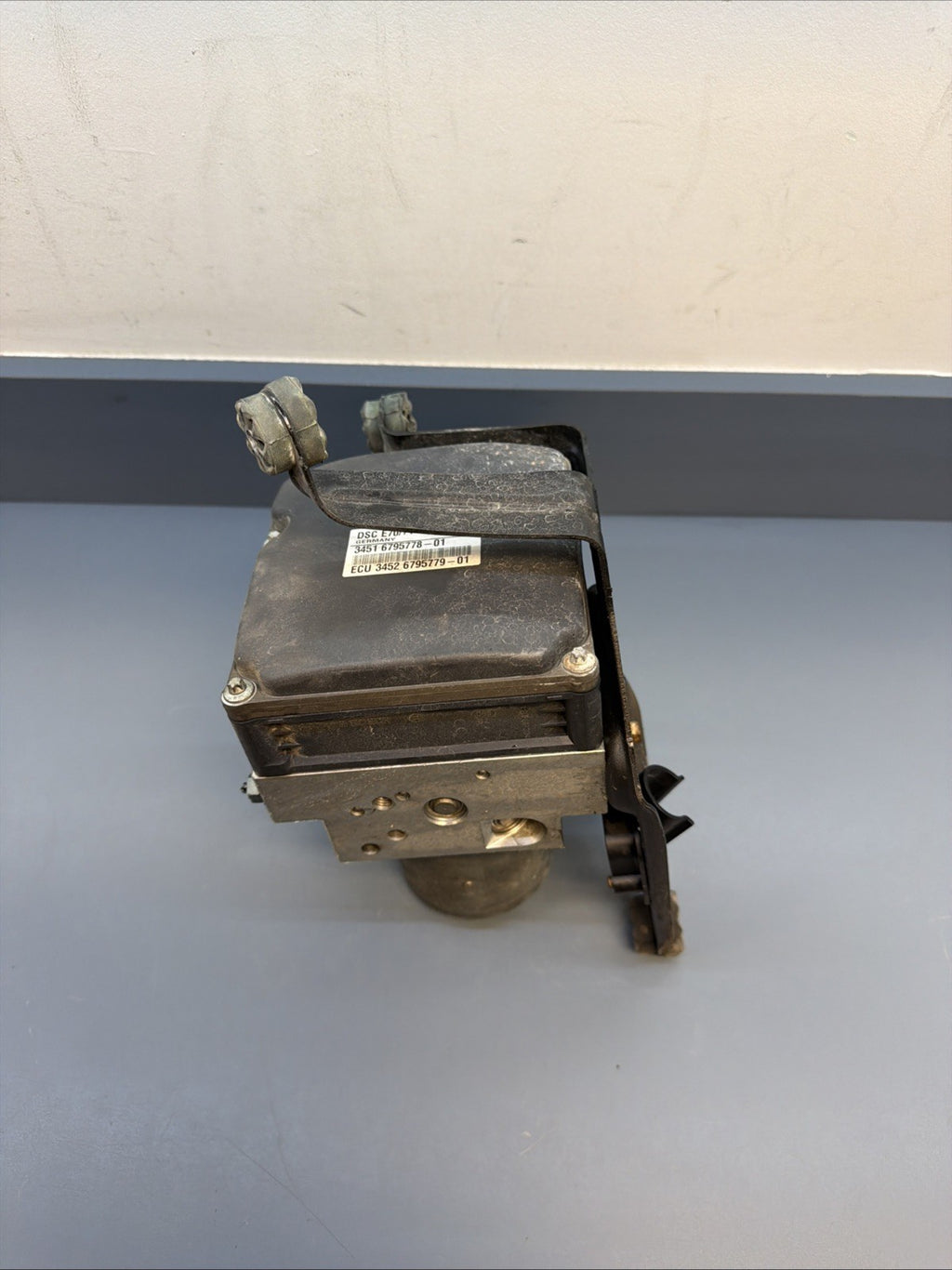 BMW E70 E71 X5M X6M DSC ABS Pump Module 6795778