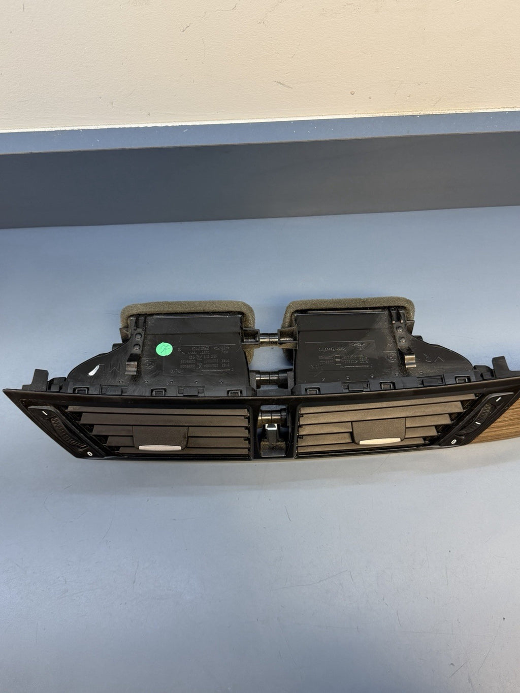 2012-2015 BMW X1 E84 Right Dash Panel Trim Bezel With Air Vents 2991701 OEM