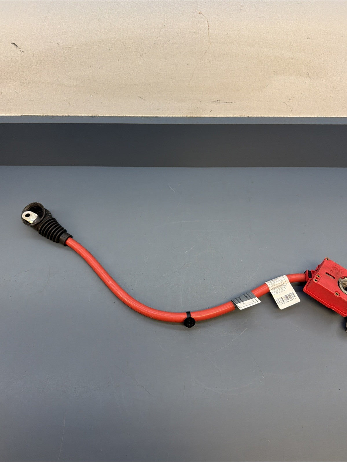 OEM BMW F06 F10 F12 5 6 Series Positive Battery Cable BST Plus Pole OEM 9217036