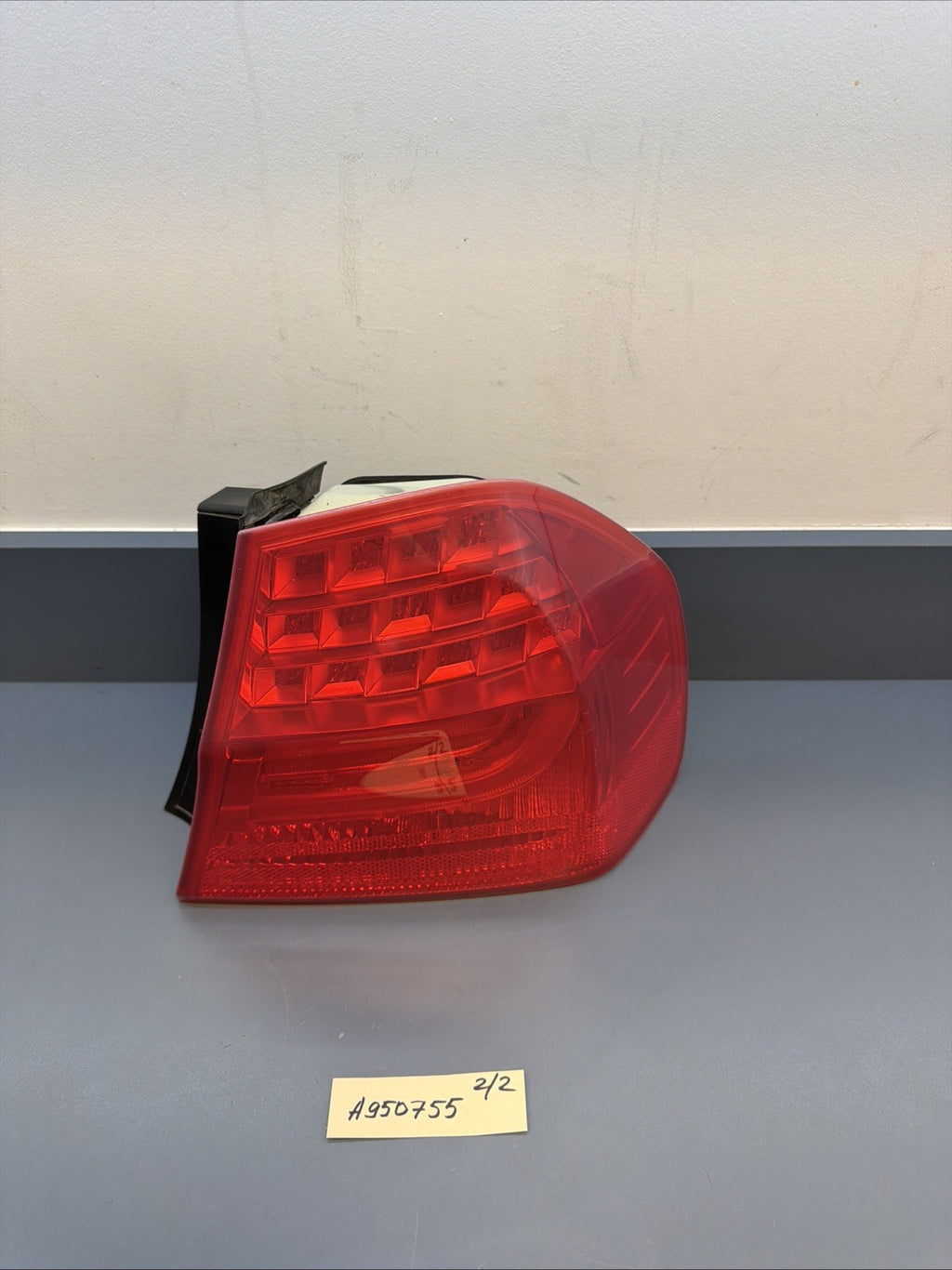 09-11 Bmw E90 328 335 M3 Rear Right Side LED Outer Taillight Lamp Oem 7289430