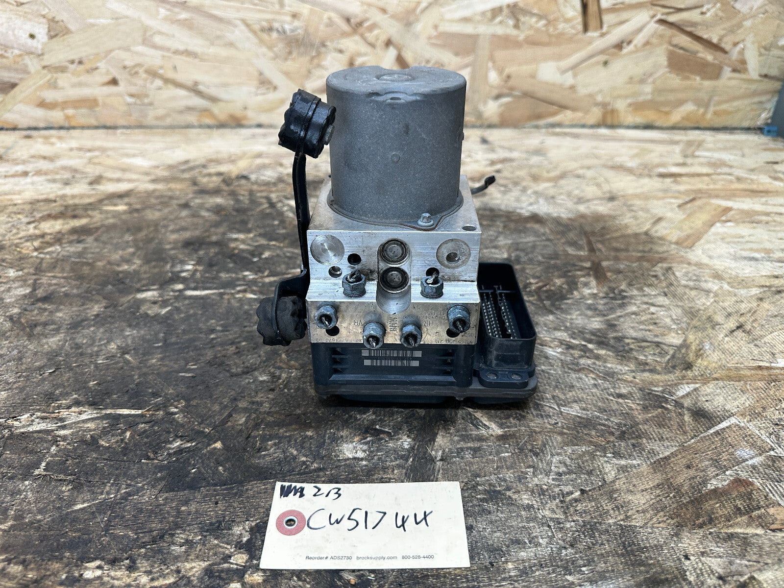 BMW 05-10 E60 E63 5/6 SERIES ABS BRAKE PUMP+CONTROL UNIT 6774679/6783366