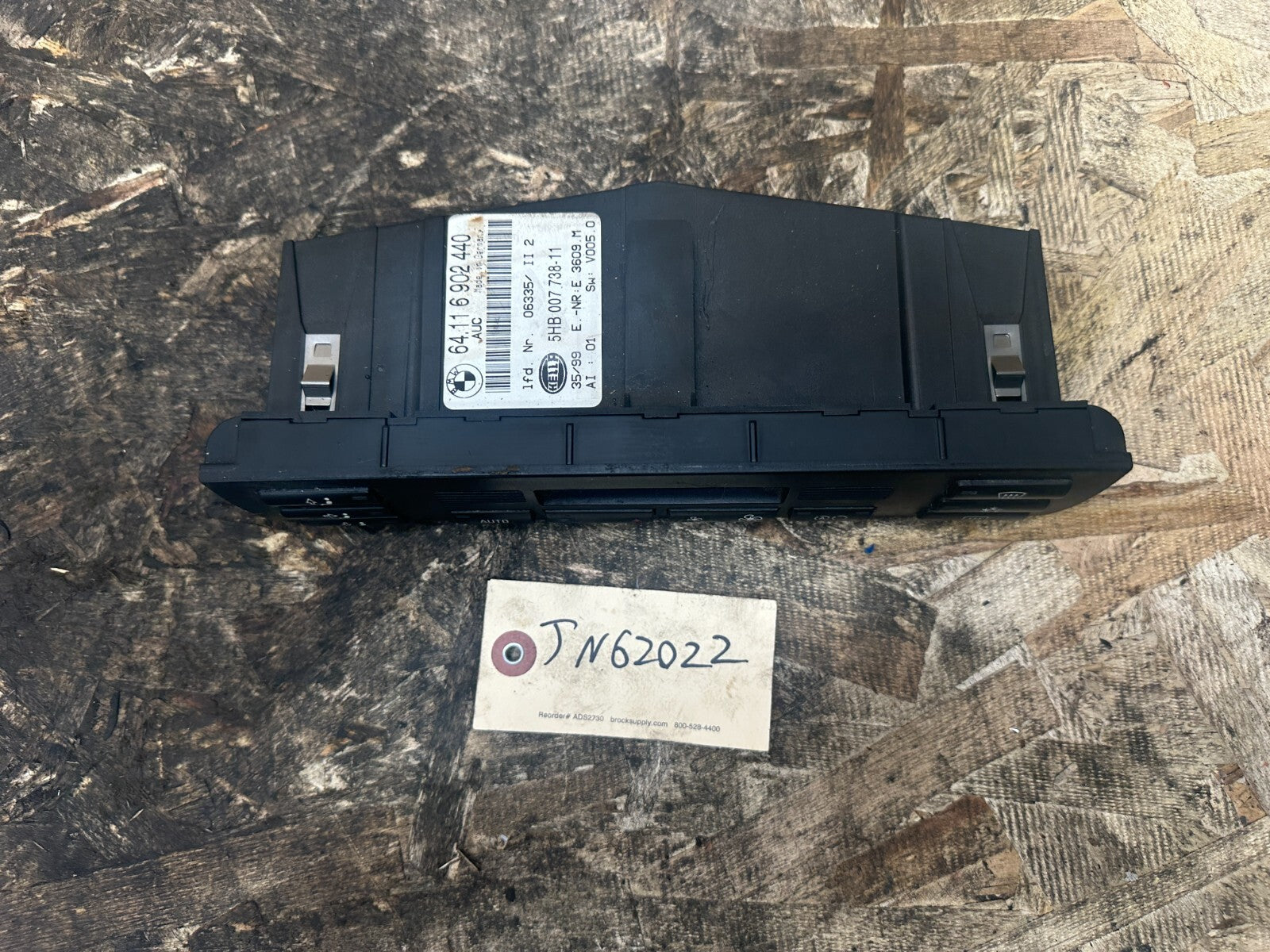 BMW 1997-2006 323ci CLIMATE CONTROL HEATER AC CONTROL PANEL OEM 6902440