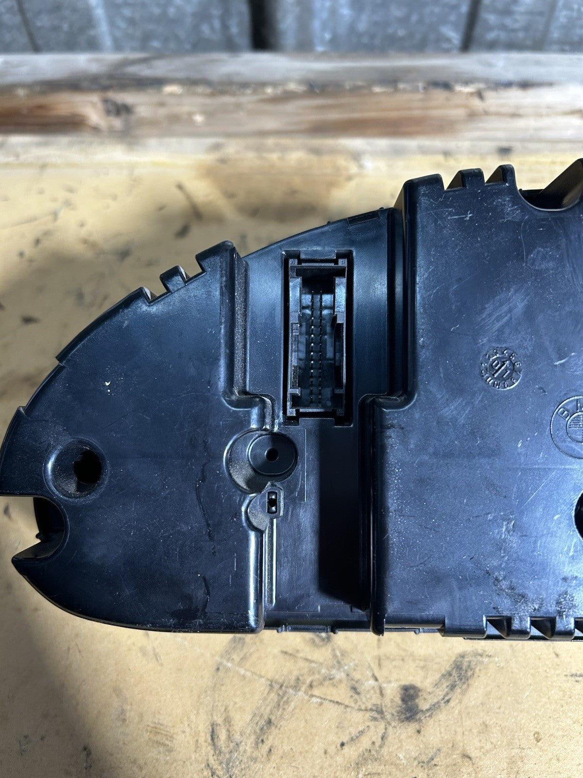 2001-2003 BMW 325i AT Speedometer Instrument Cluster 152K MPH OEM 6910284