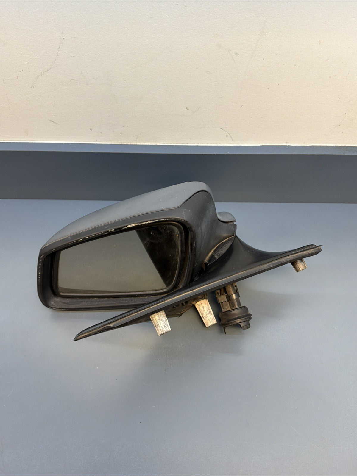 11-16 BMW 5 Series F10 F11 F18 Side View Mirror Left Driver LH OEM 7216364 *READ